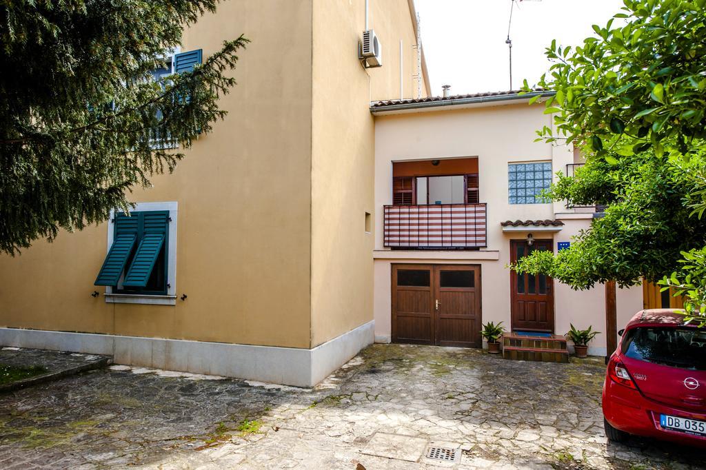 Apartments Aja And Stefy Rovinj Exterior photo